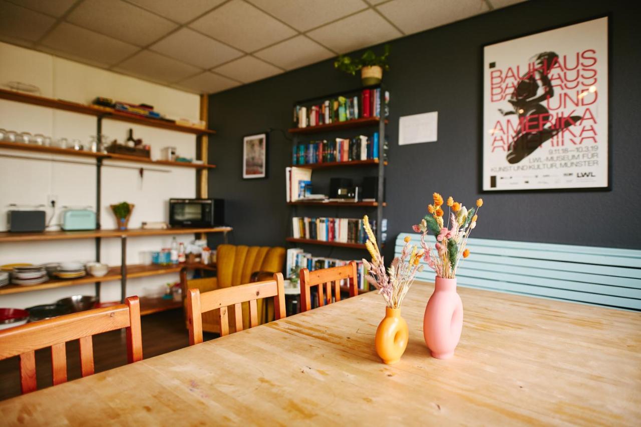 Sleep Station Hostel 蒙斯特 外观 照片