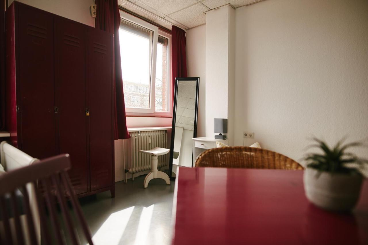 Sleep Station Hostel 蒙斯特 外观 照片