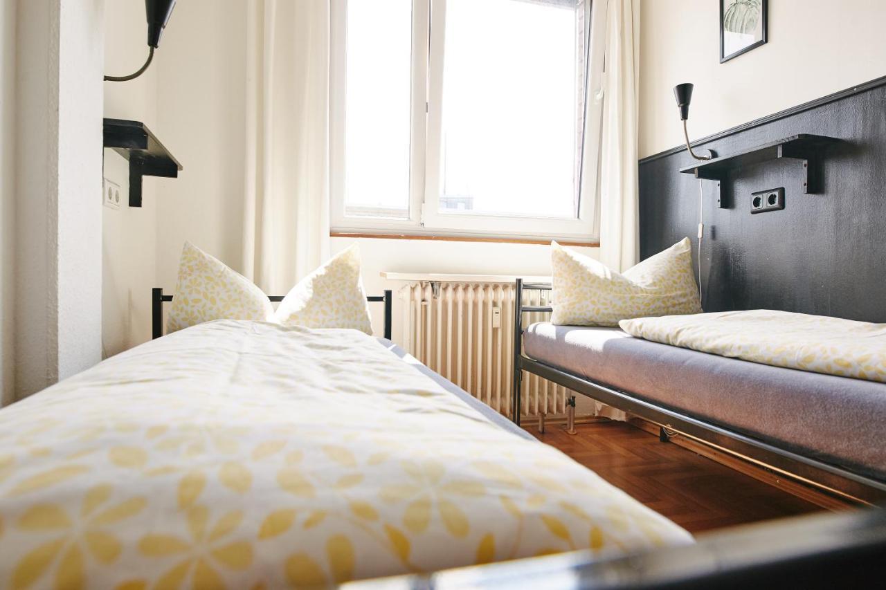 Sleep Station Hostel 蒙斯特 外观 照片